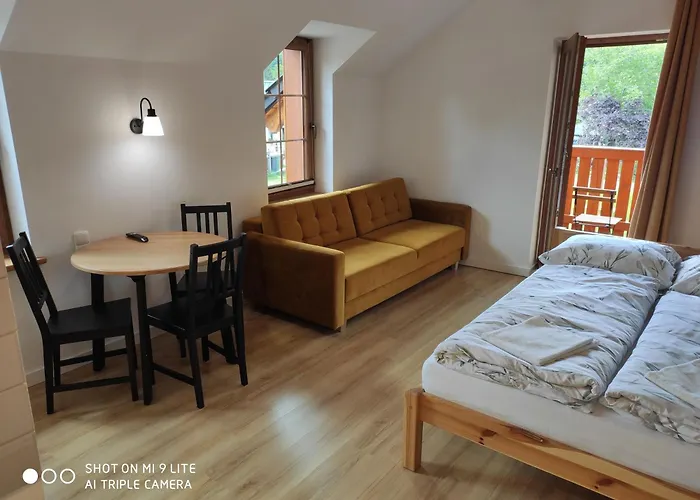 Szklarska Apartment *